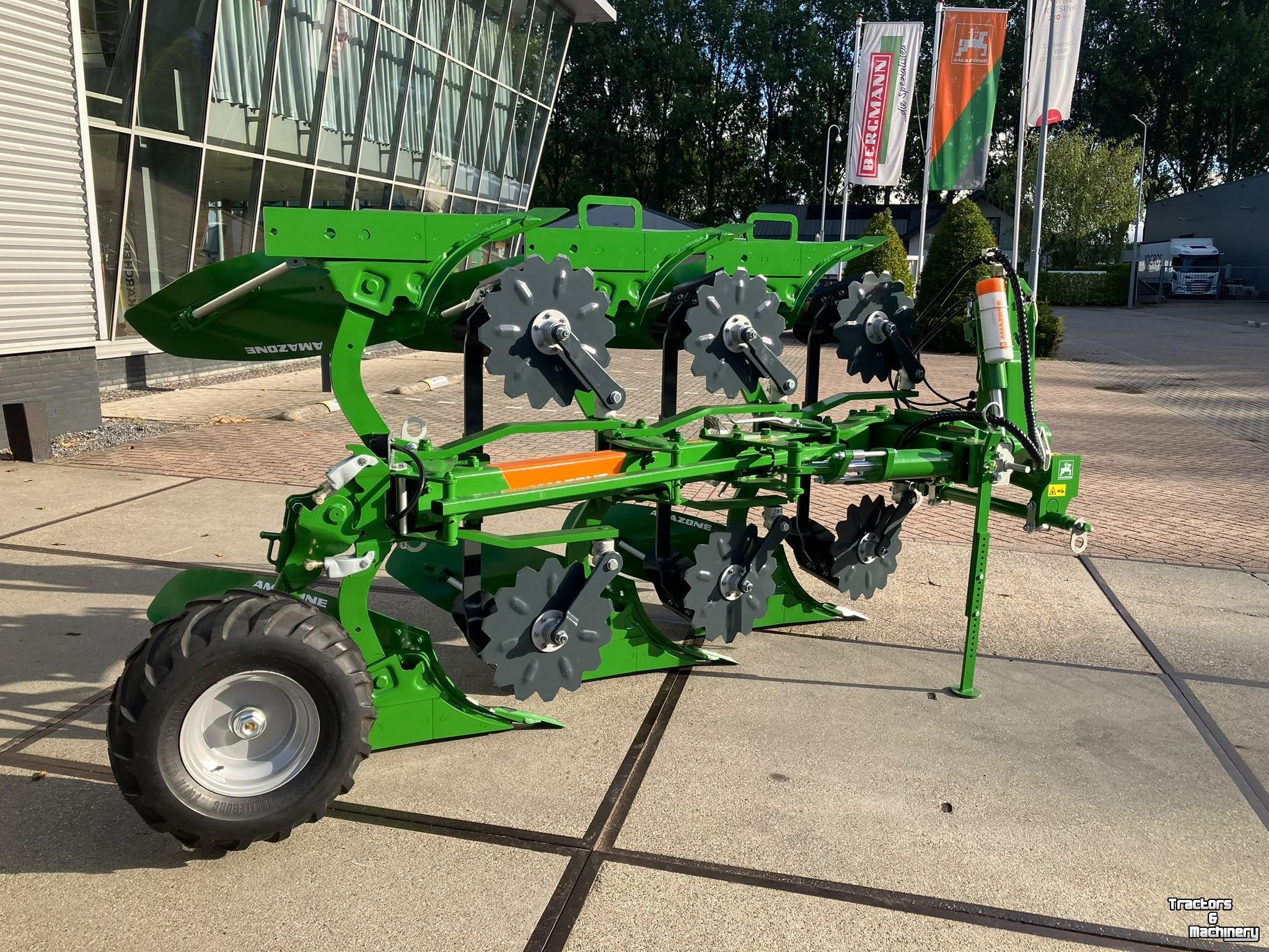 Ploughs Amazone Cayros XMS 3-950 V