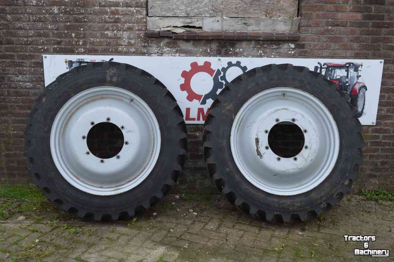 Wheels, Tyres, Rims & Dual spacers Firestone 270/95r32