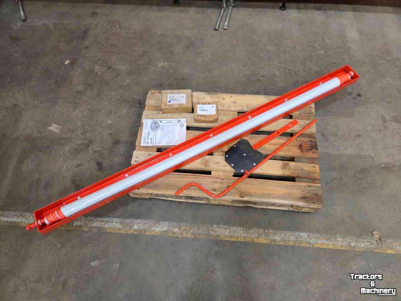 Diverse new spare-parts Kuhn Middenzwaddoek | 1146850