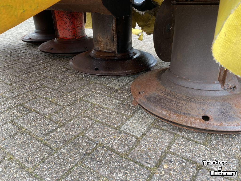 Mower Fella Fronttrommelmaaier getrokken