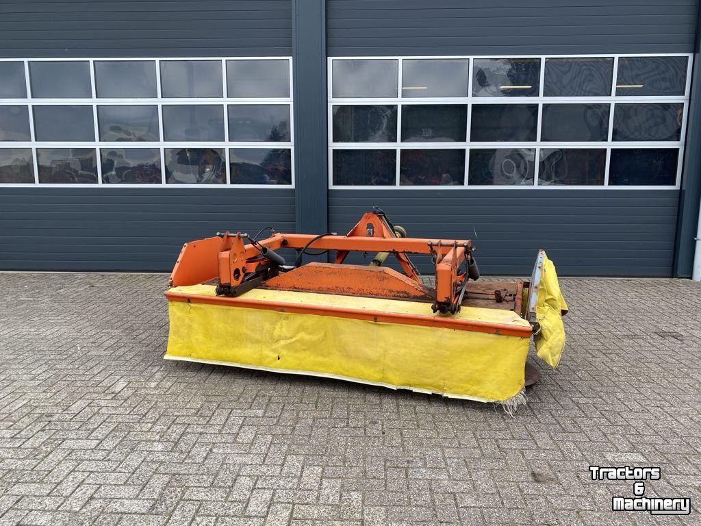 Mower Fella Fronttrommelmaaier getrokken