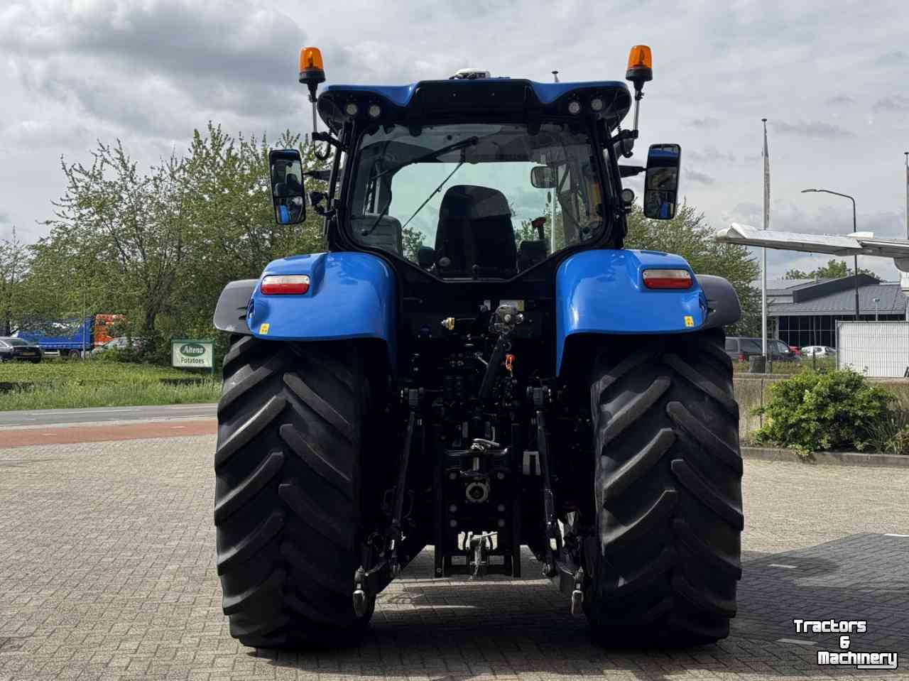 Tractor New Holland T7.245PC Stage V Fronthef Lucht Hydr rem  GPS 50km