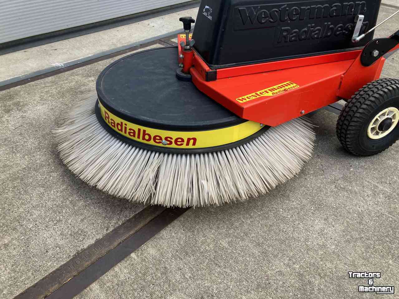Sweeper Westermann Radiaal veegmachine MAR 800 HLR