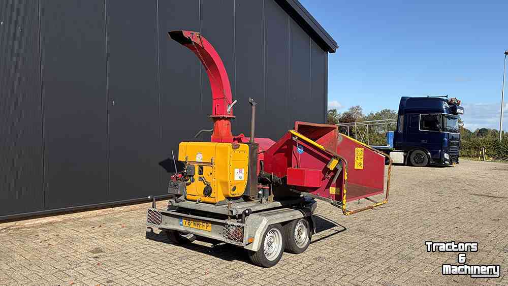 Wood shredder TP 200 Mobile