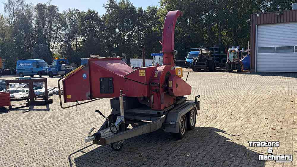 Wood shredder TP 200 Mobile