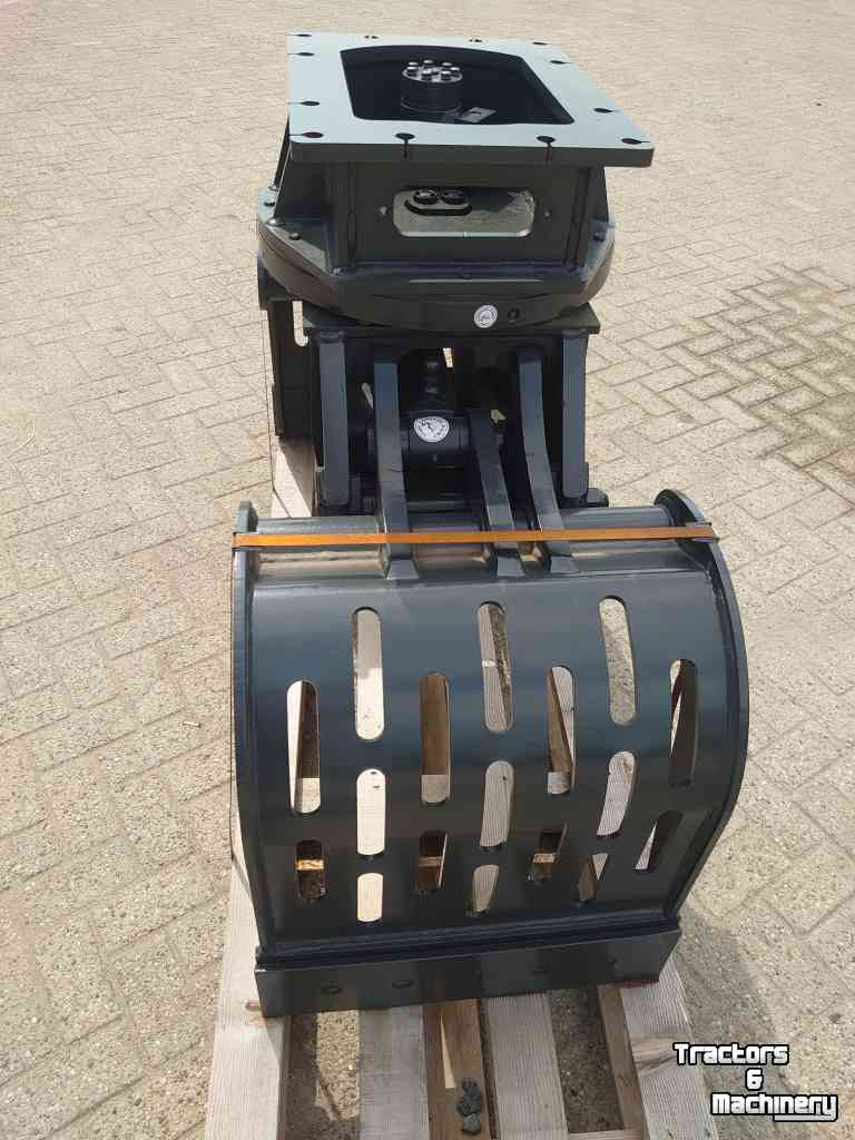 Sorting and demolition grabs Mustang GRP250CH