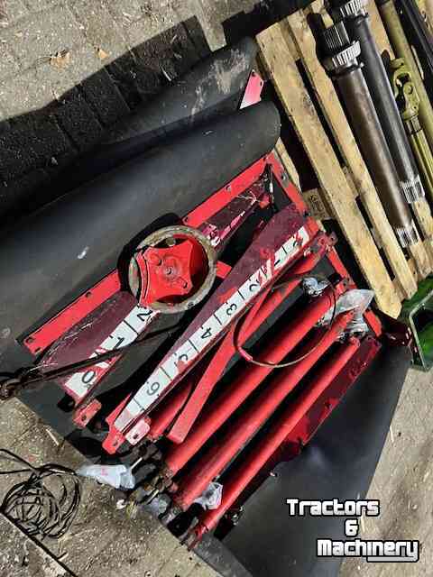 Other silage equipment and accessories Trioliet tandwielkast , haakse aandrijving , trioliet mengwagen