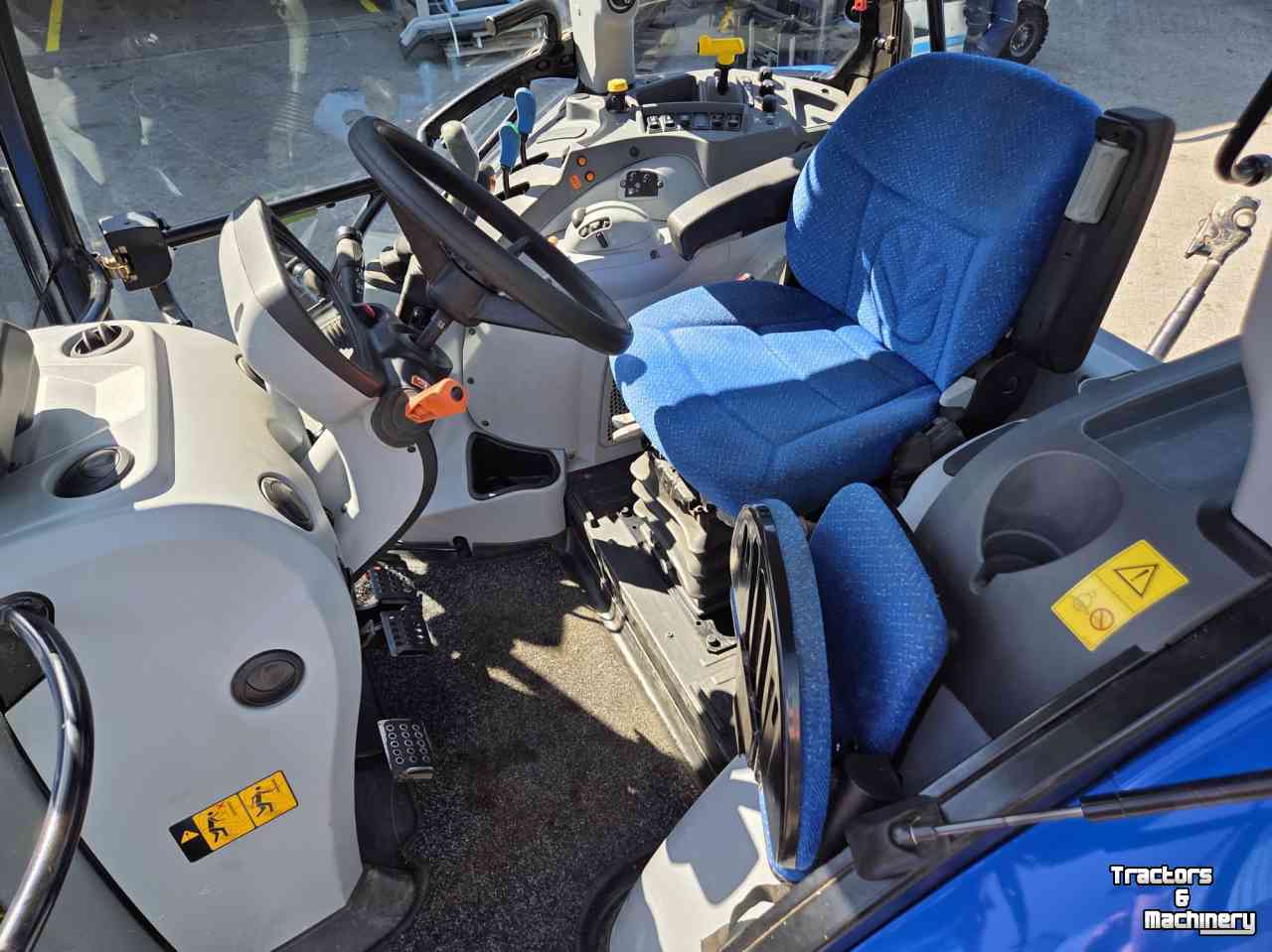 Tractor New Holland T5.95 EC