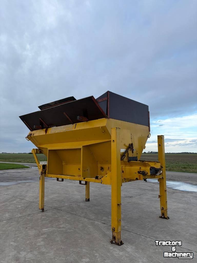 Receiving hopper  Mammouth Onderlos bunker