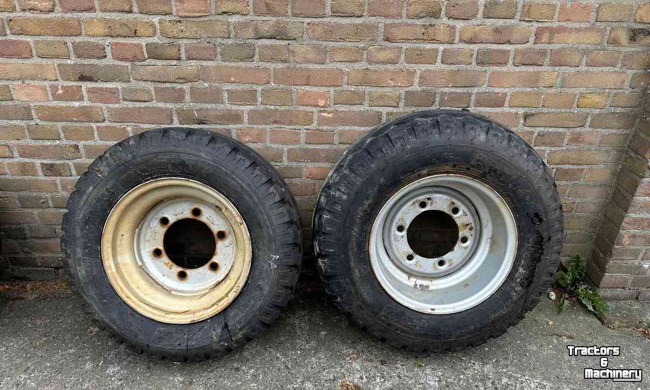 Wheels, Tyres, Rims & Dual spacers BKT 10.0/75R15.3 80%