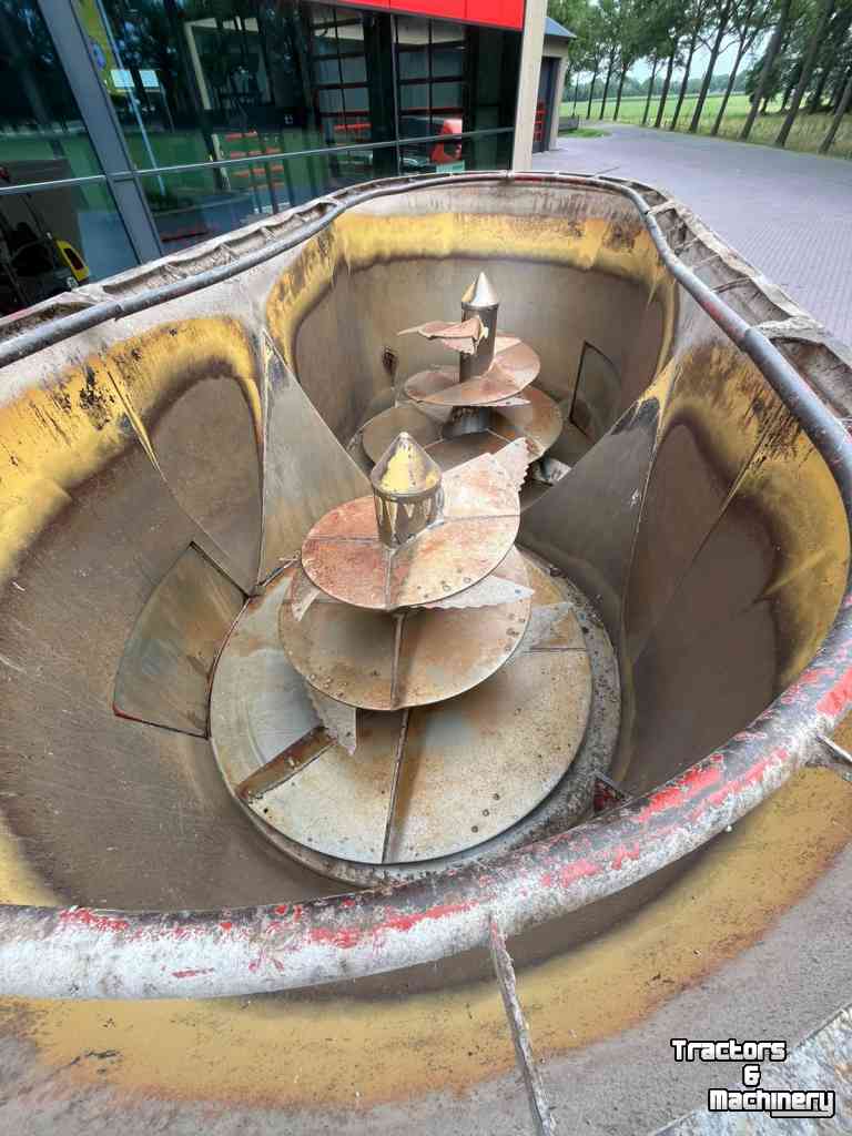Vertical feed mixer Strautmann vertimix 2401 double