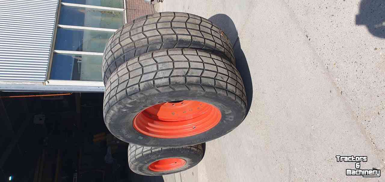 Wheels, Tyres, Rims & Dual spacers  480/70R34 & 405/70R20