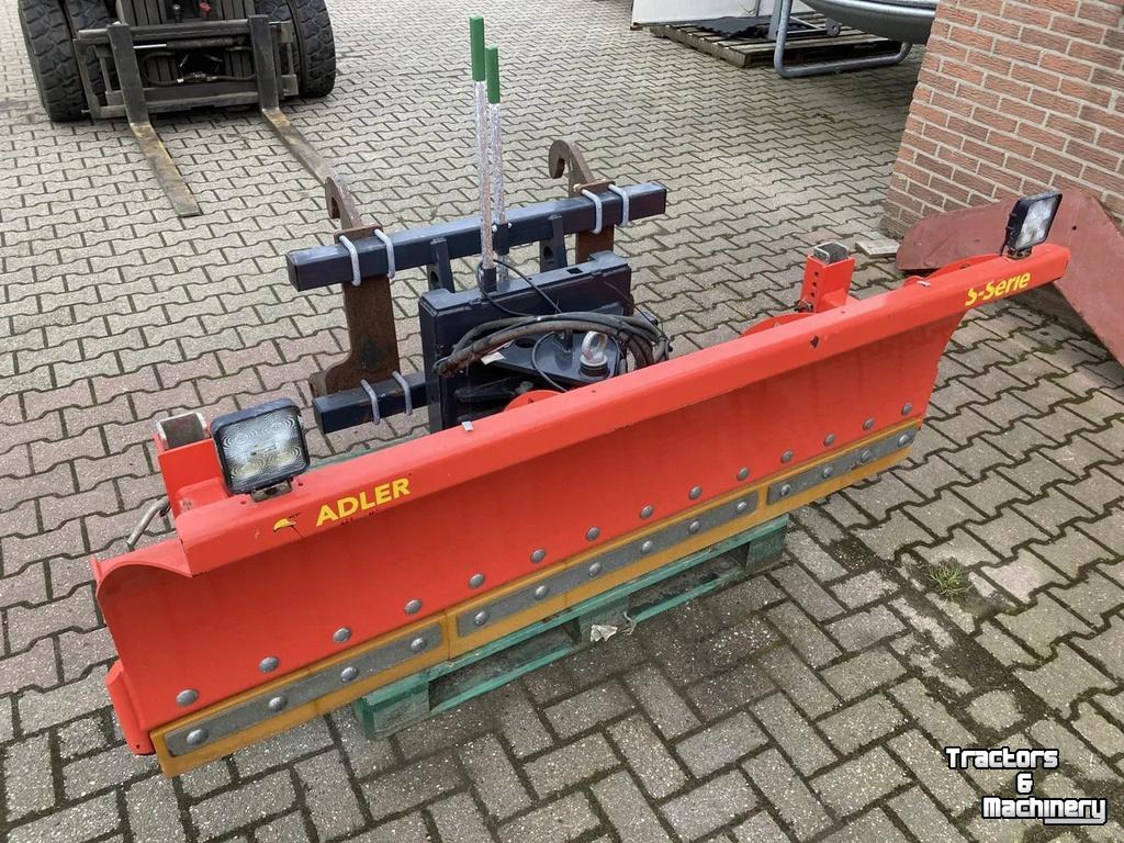 Other attachments and accessories Adler Sneeuwschuif met Giant of JCB aanspan