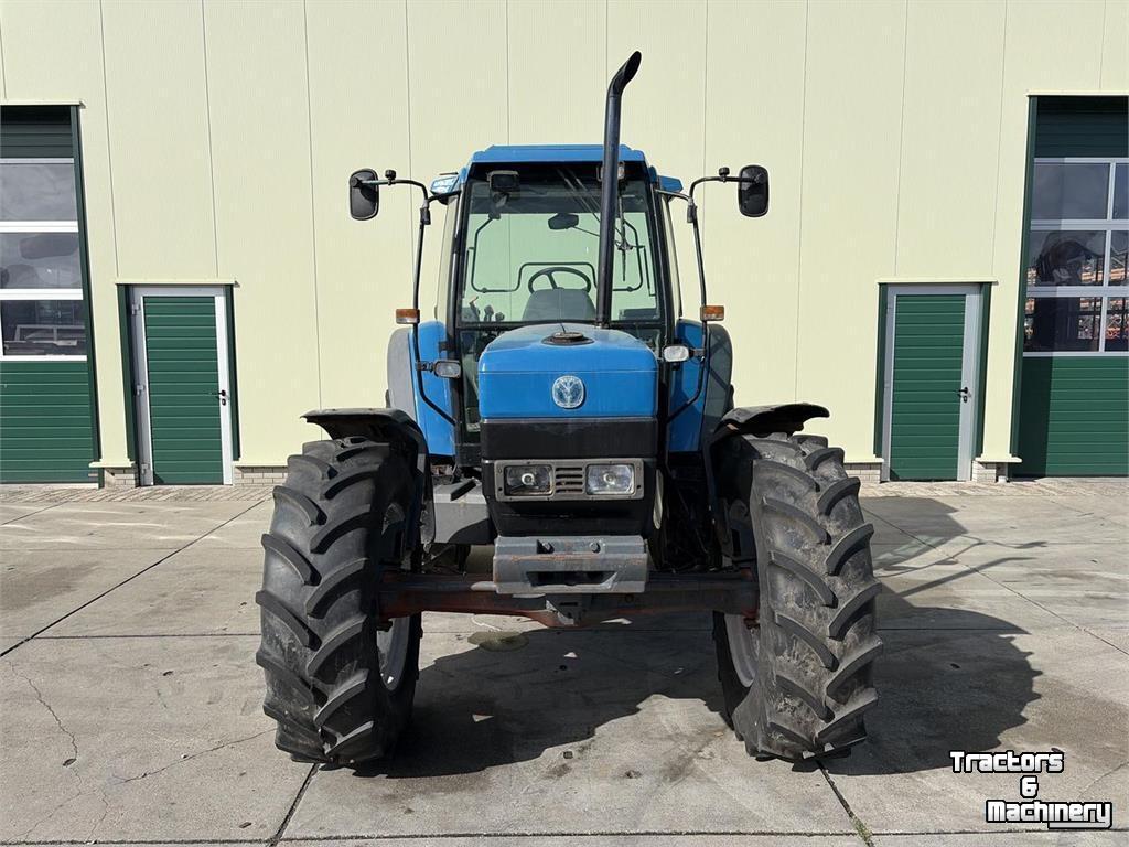 Tractor New Holland 8340 SLE
