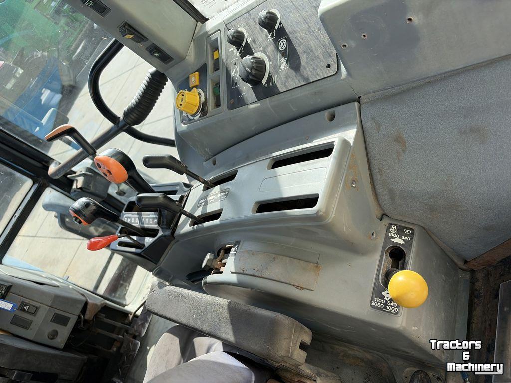 Tractor New Holland 8340 SLE