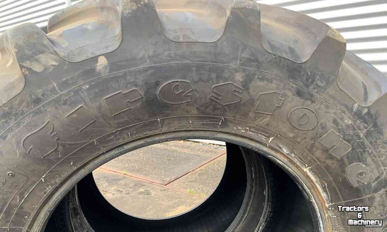 Wheels, Tyres, Rims & Dual spacers Firestone 540/65R30 70%
