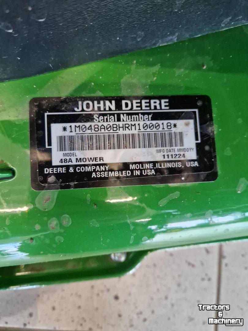 Ride-on mower John Deere X370