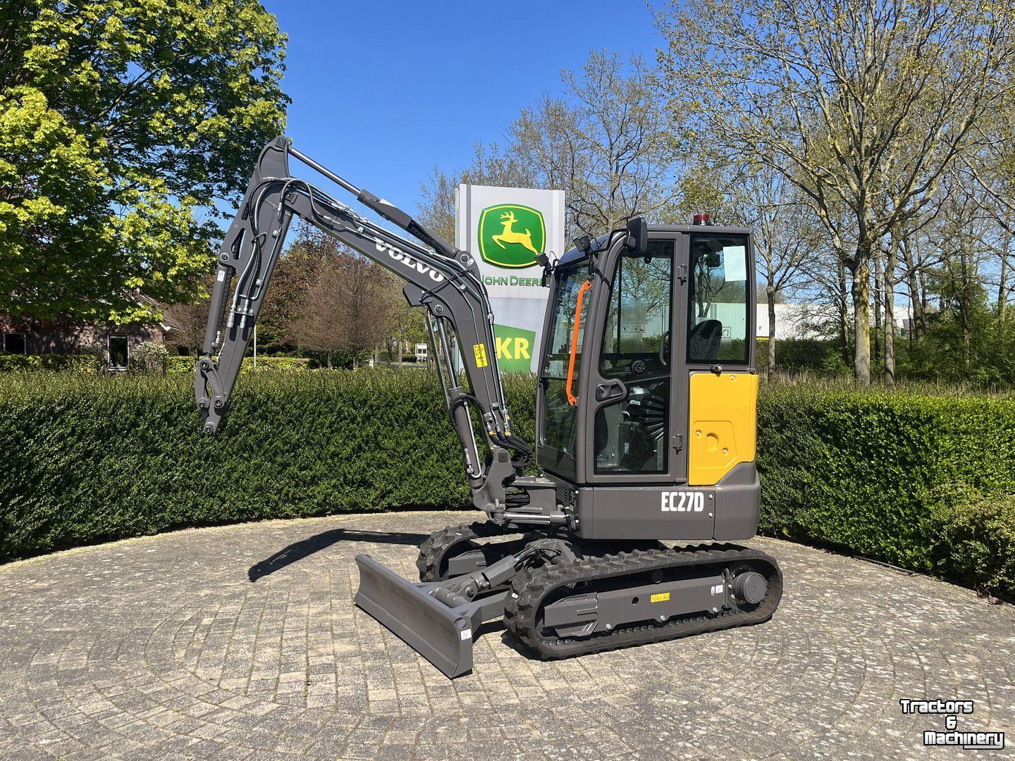 Excavator Volvo EC 27D