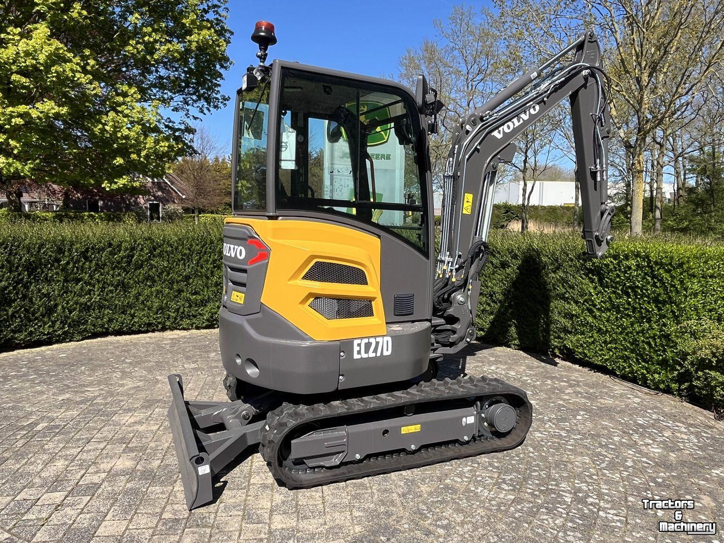 Excavator Volvo EC 27D