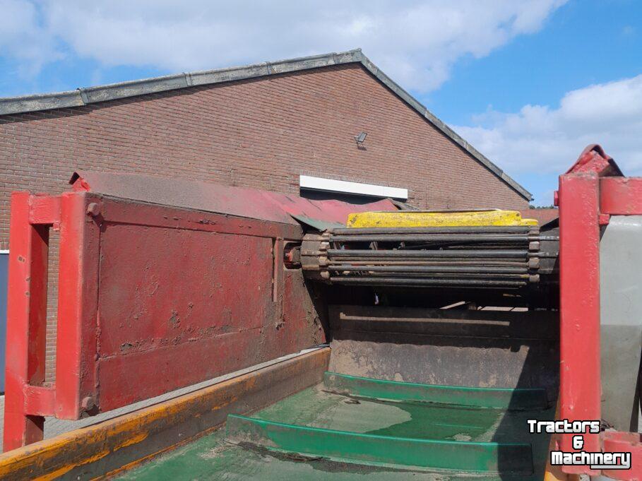 Telescopic storeloader Miedema BV 75