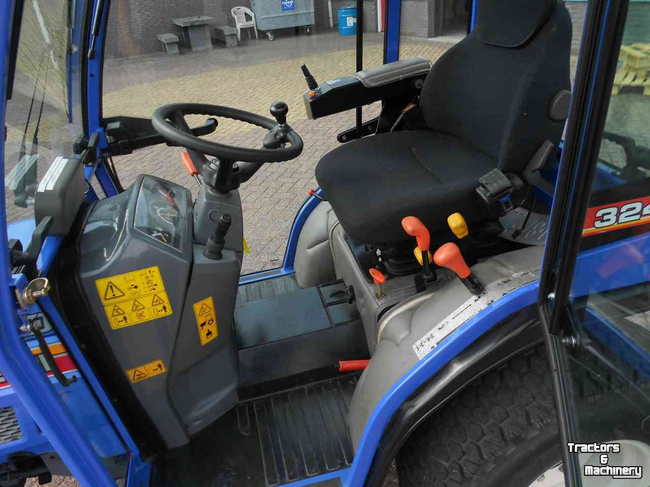 Horticultural Tractors Iseki 3245