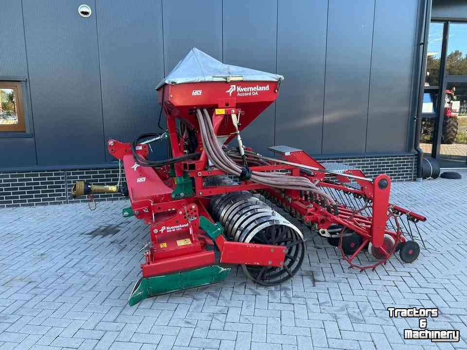 Seed drill Kverneland Zaaicombinatie Rotorkopeg NG-M 140 & DA Pneumatische zaaimachine