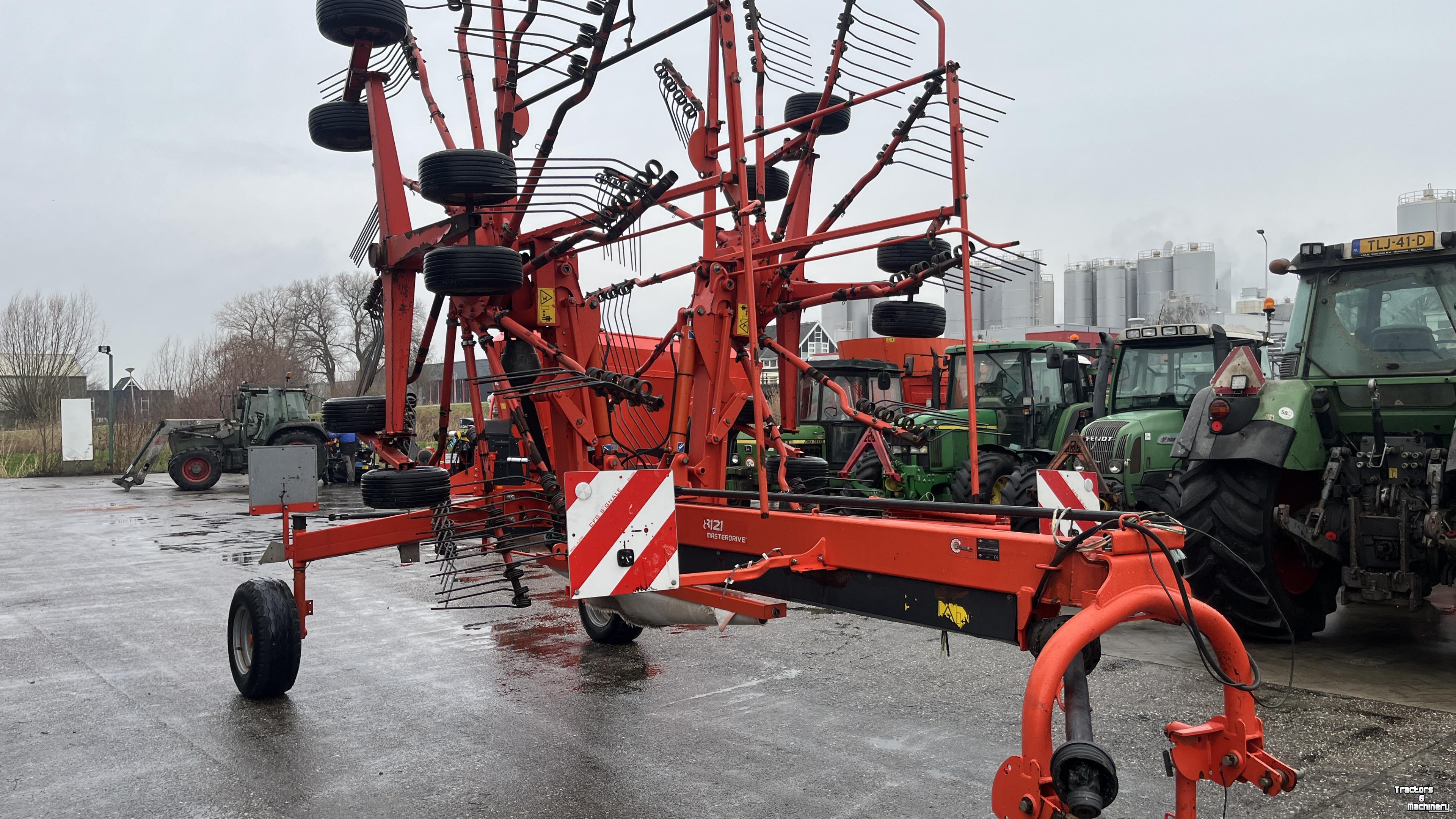 Rake Kuhn Kuhn GA 8121