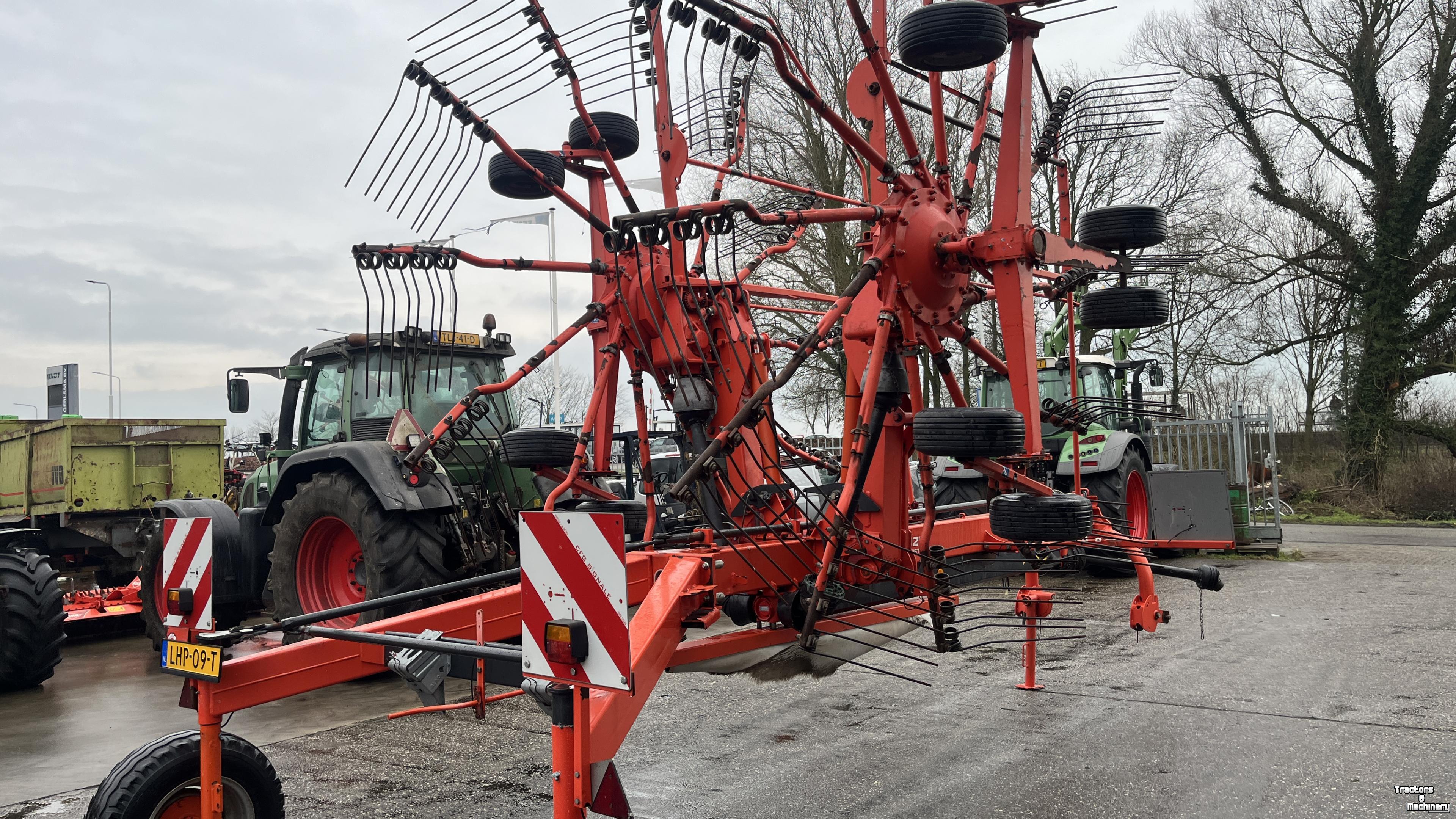 Rake Kuhn Kuhn GA 8121