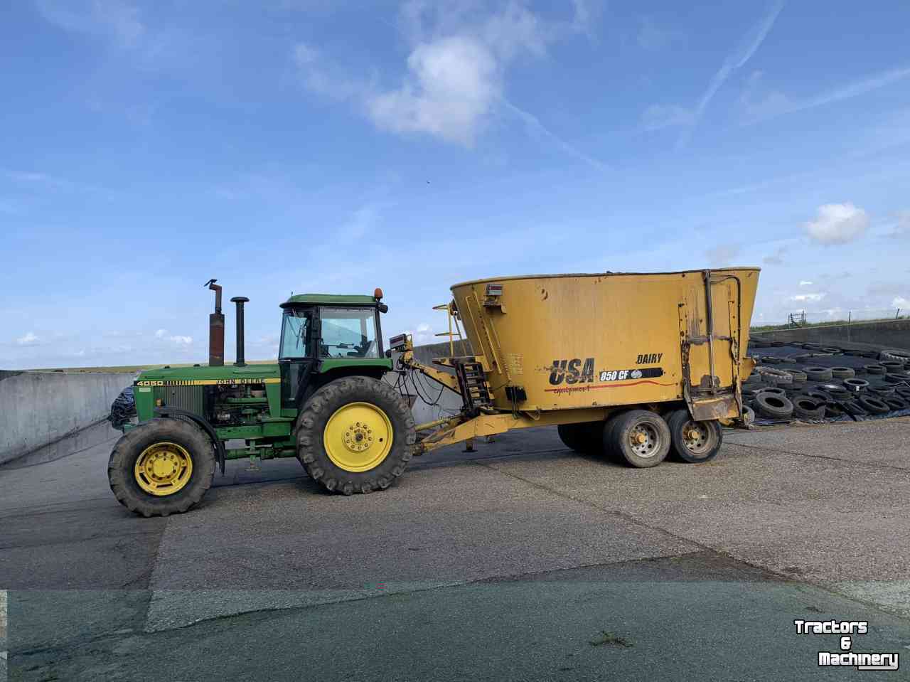 Vertical feed mixer USA Equipment 850