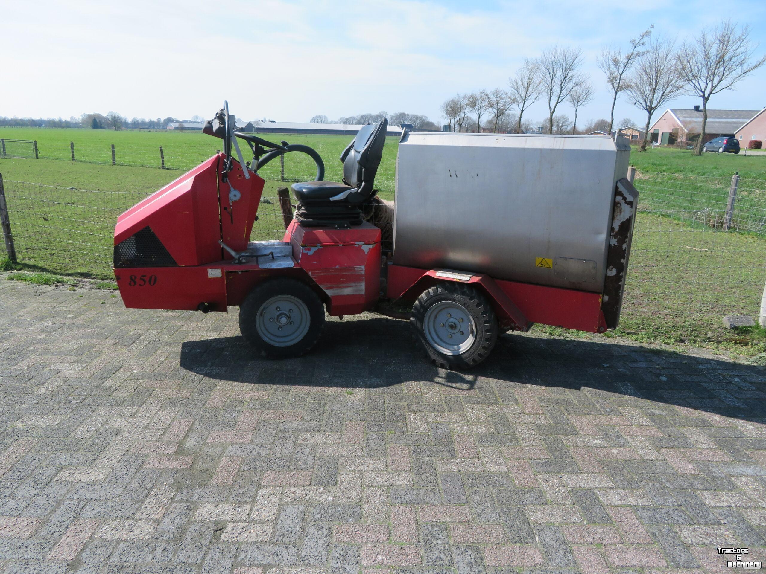 Forage feedwagon / Forage dosage wagon  Voerwagen