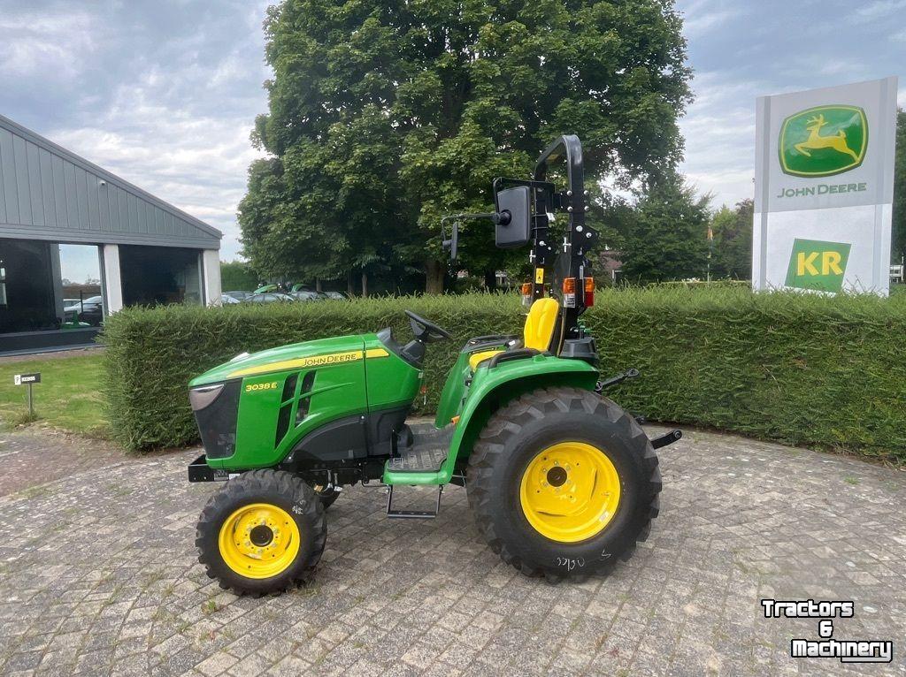 Small-track Tractor John Deere 3038E