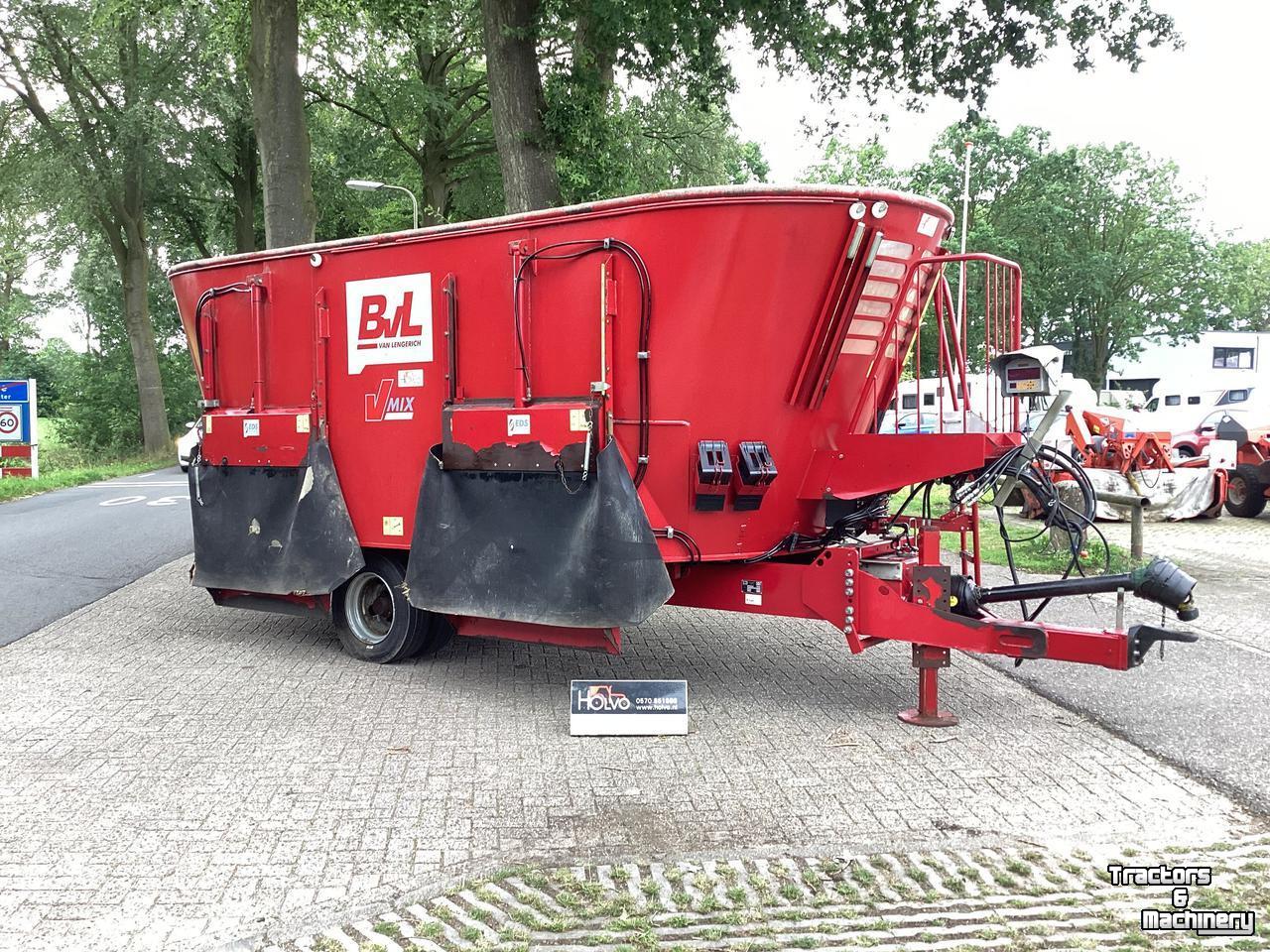 Feed mixer Van Lengerich V-MIX 22-2S