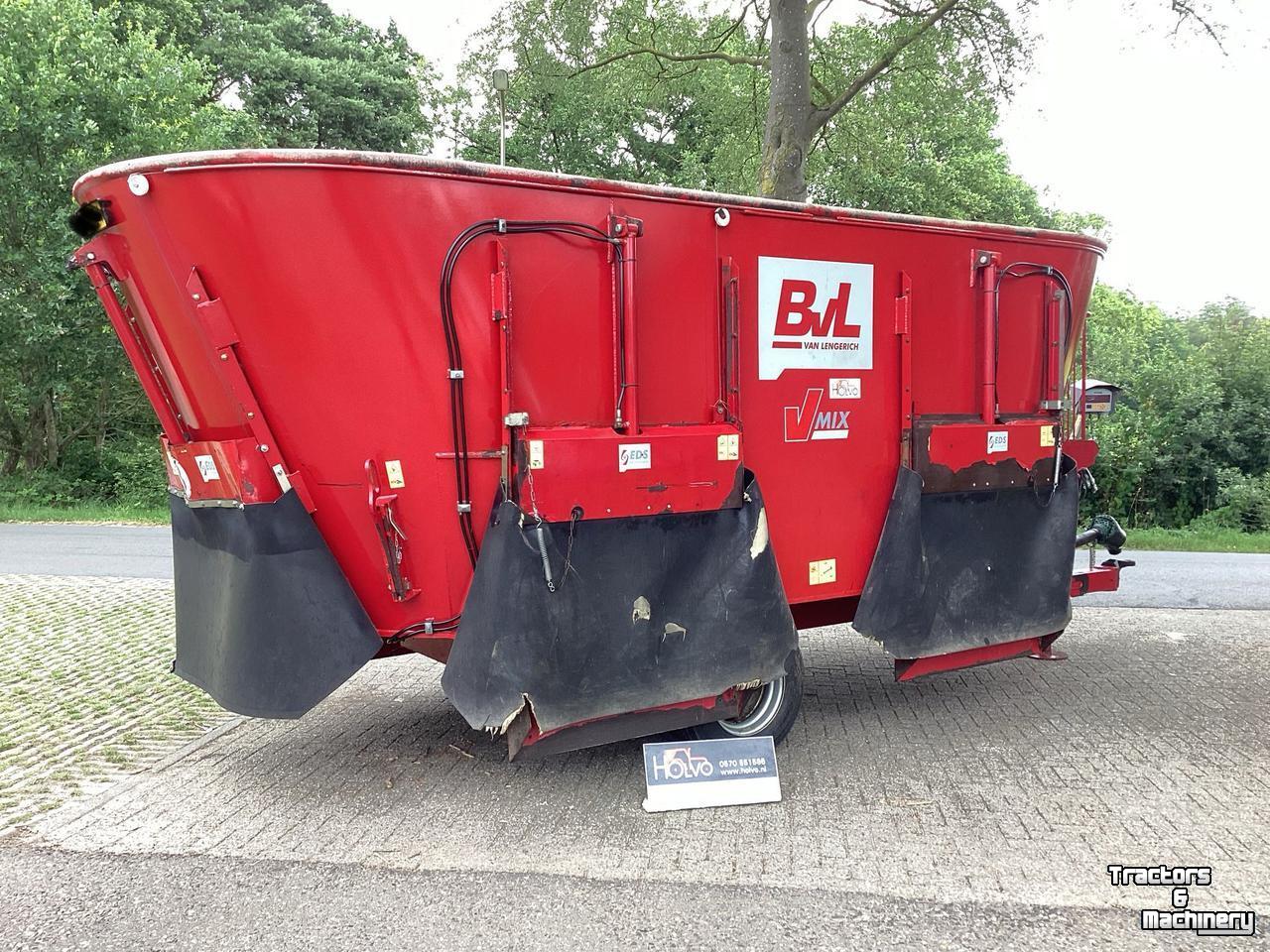 Feed mixer Van Lengerich V-MIX 22-2S