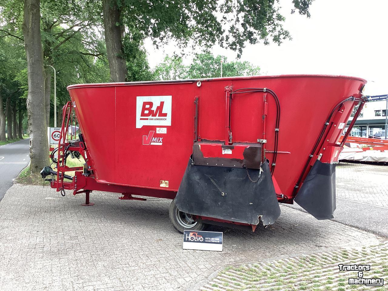 Feed mixer Van Lengerich V-MIX 22-2S