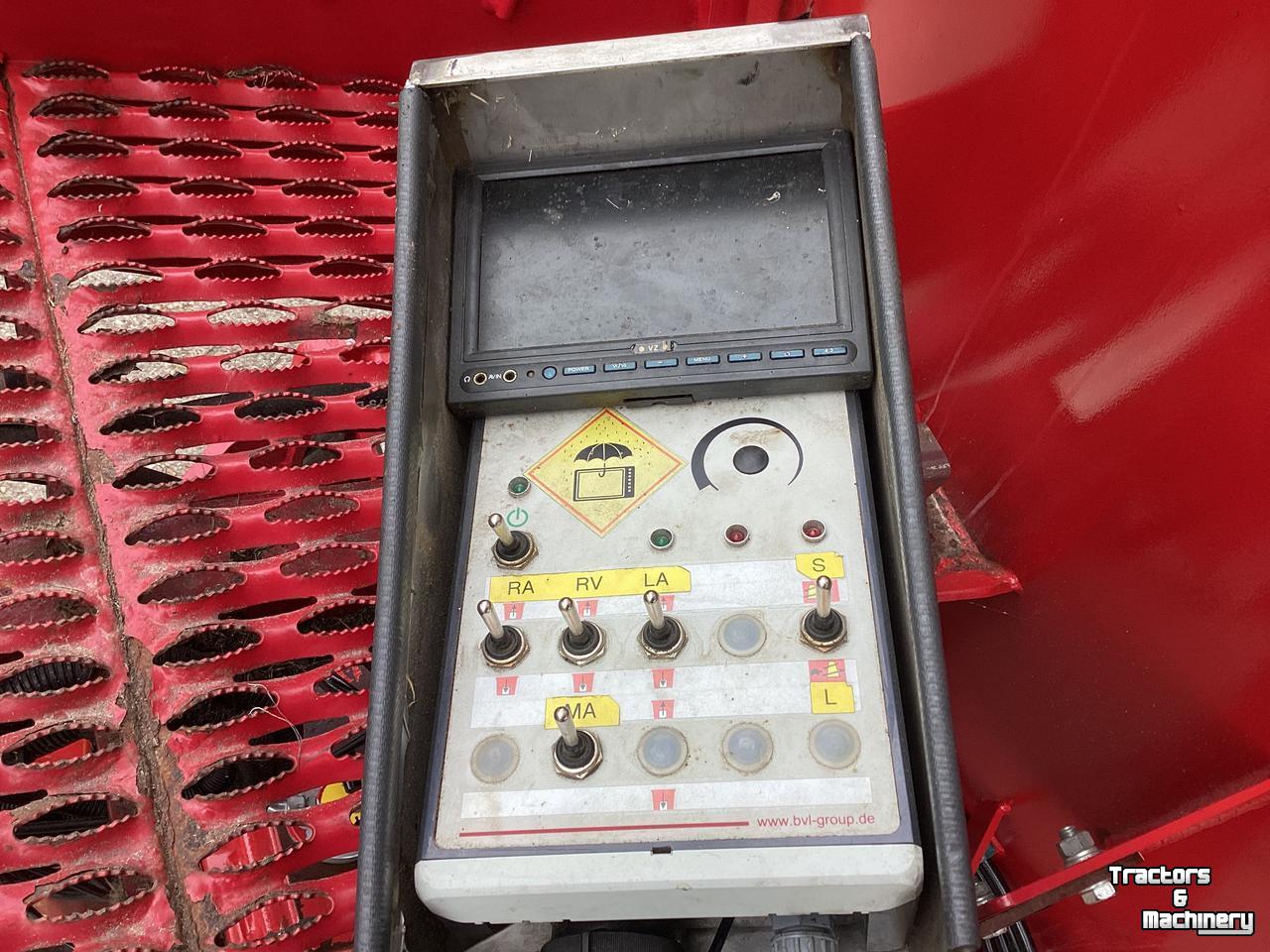 Feed mixer Van Lengerich V-MIX 22-2S