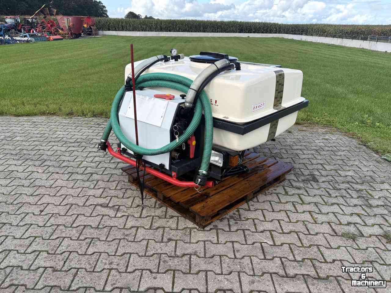 Front hopper seed drill Teejet Ejact vloeibare kunstmest