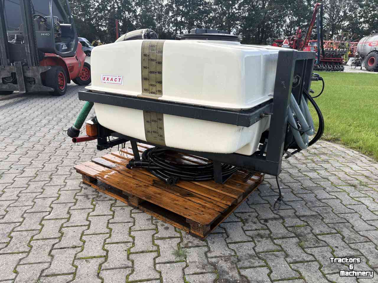 Front hopper seed drill Teejet Ejact vloeibare kunstmest