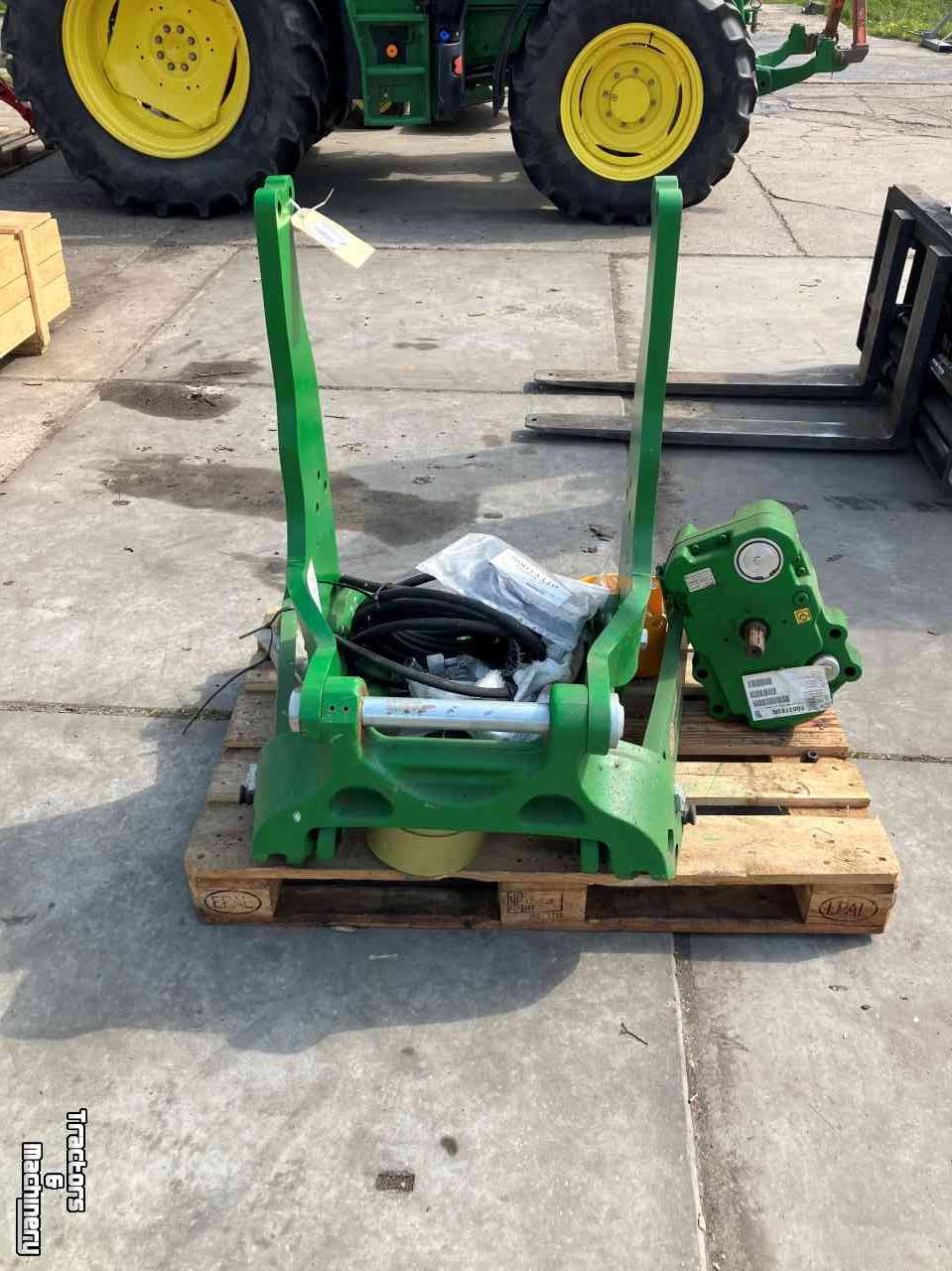 Front-hitch & Pto John Deere 145r/155r
