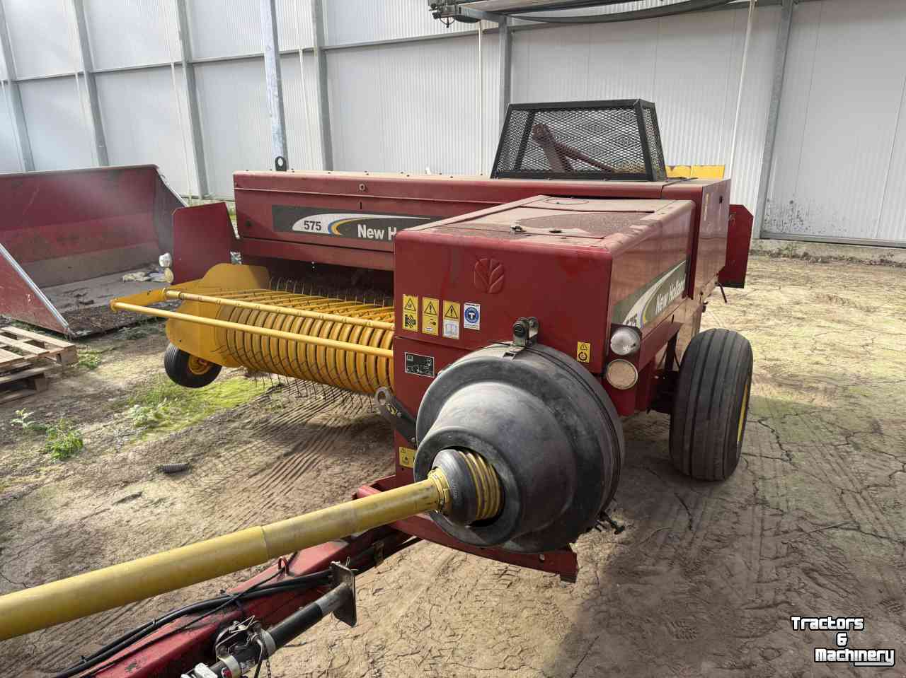 Balers New Holland 575 pakjespers pers balenpers