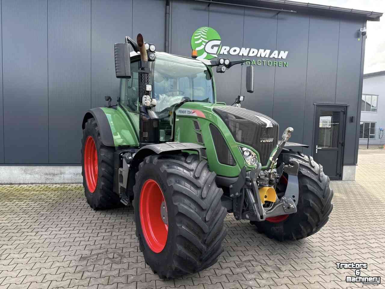 Tractor Fendt 724 S4 Profi plus