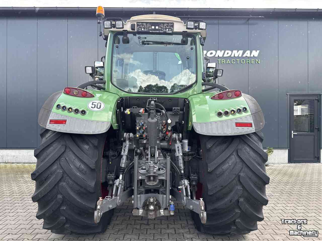 Tractor Fendt 724 S4 Profi plus