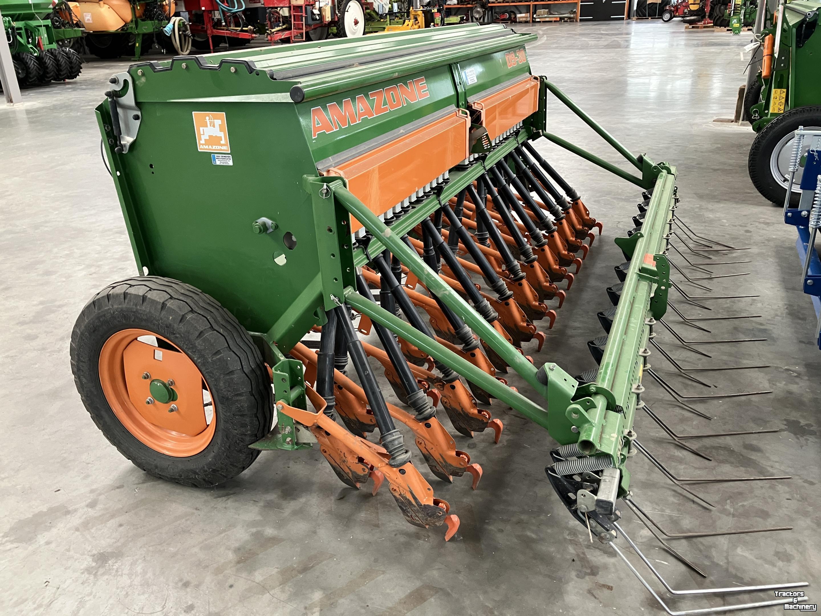 Seed drill Amazone D9-30 Special