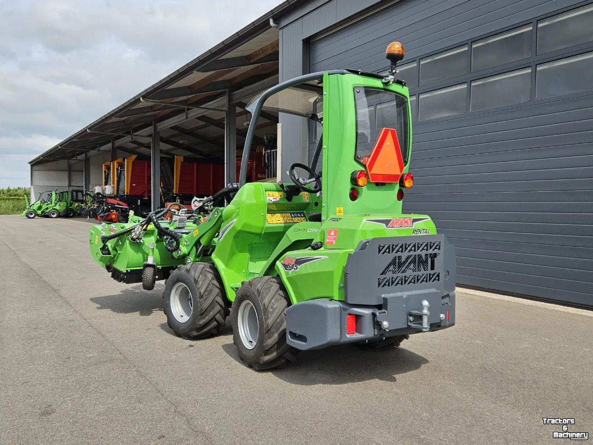 Wheelloader Avant 645i Rental mini-shovel