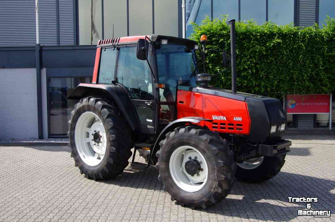 Tractors Valtra 6300