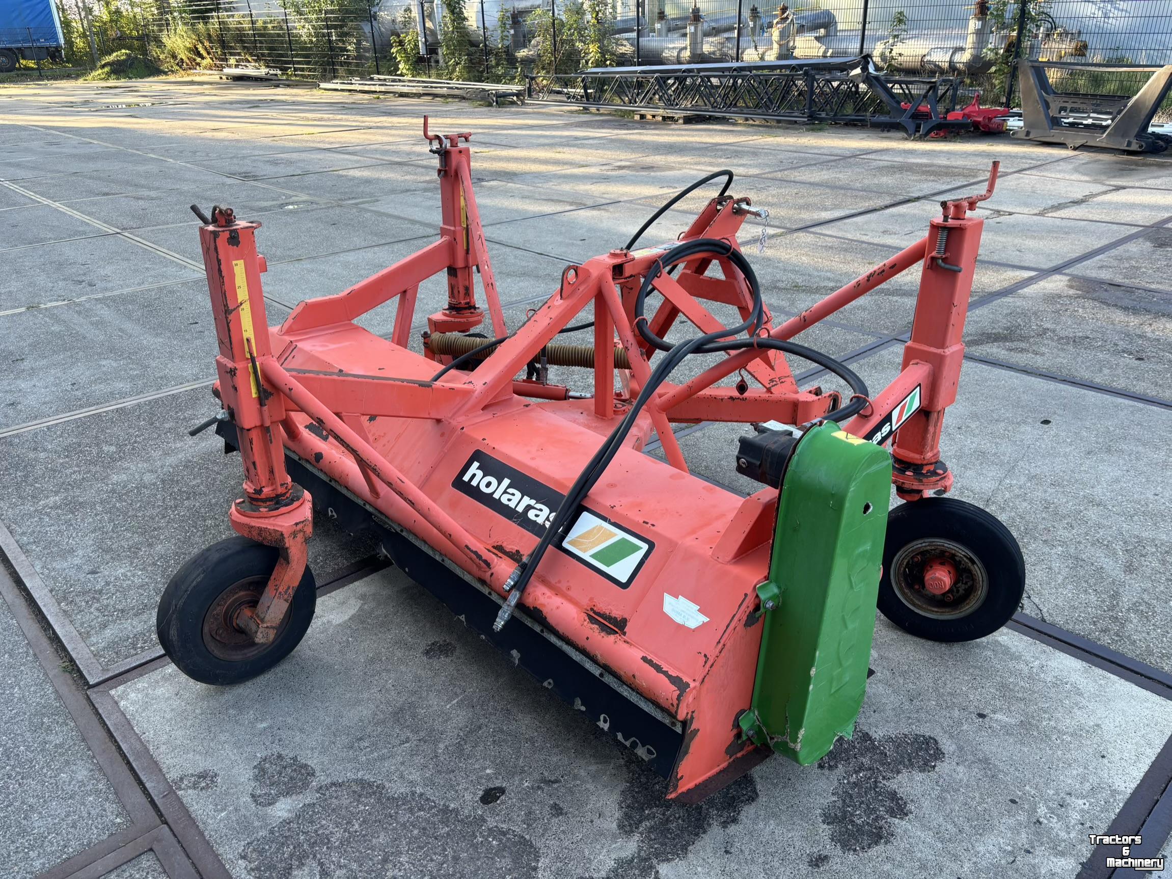 Sweeper Holaras H-220-HV