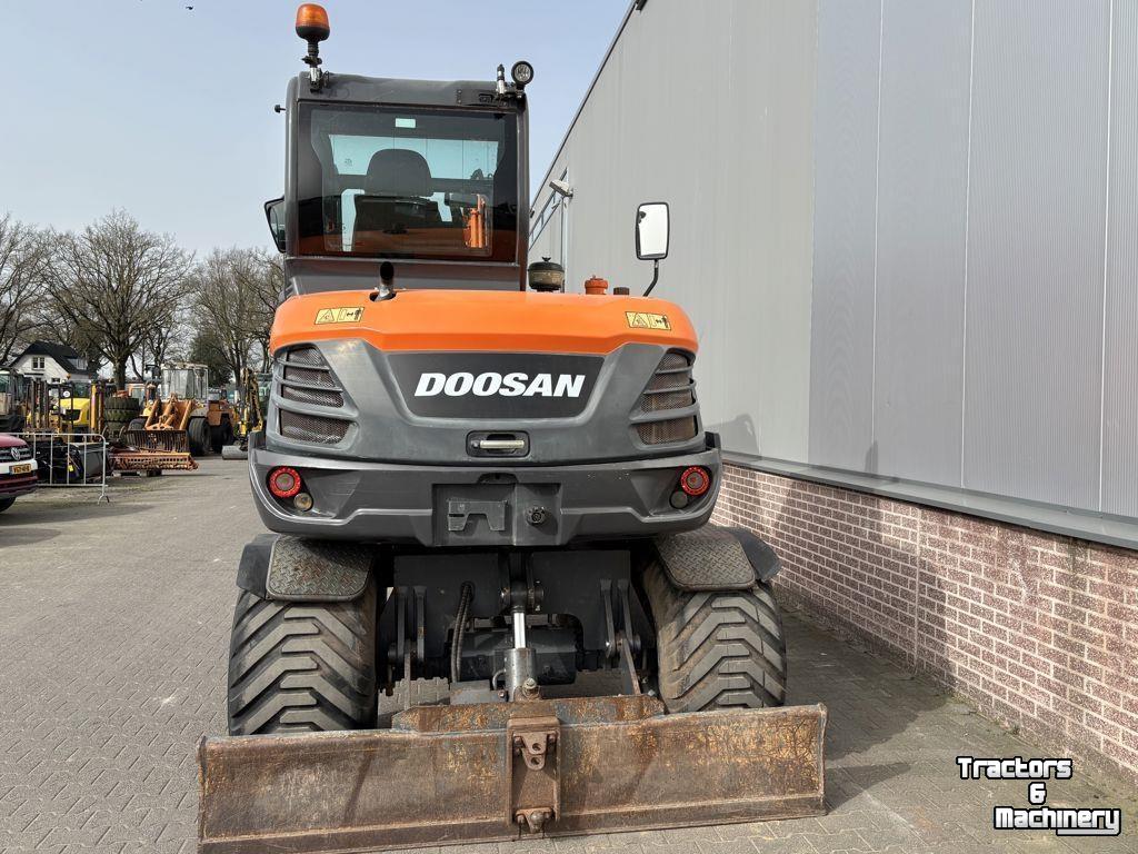 Excavator Doosan DX57W-5