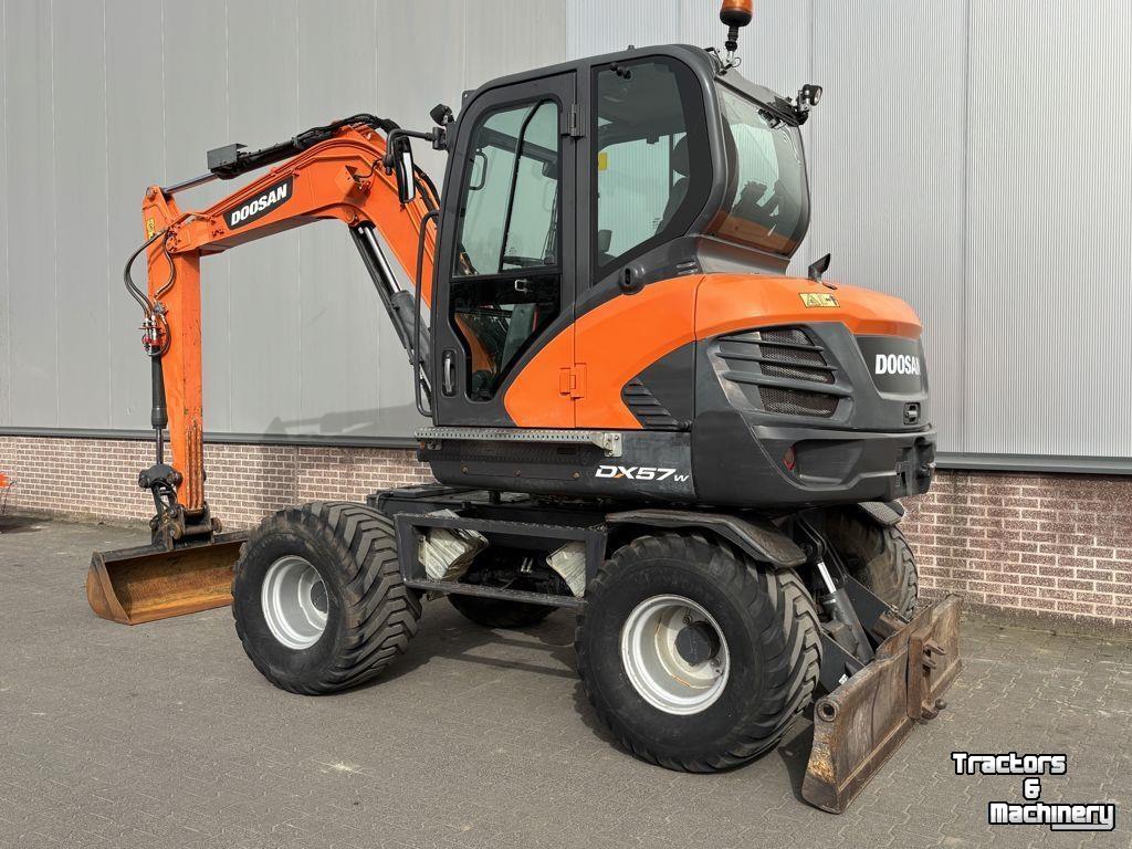 Excavator Doosan DX57W-5
