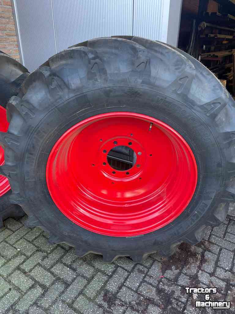 Wheels, Tyres, Rims & Dual spacers Michelin 600/60 R34