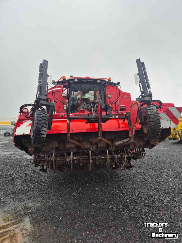 Sugar beet harvester Agrifac Lightraxx