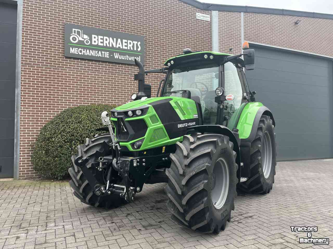 Tractor Deutz-Fahr 6130.4 TTV